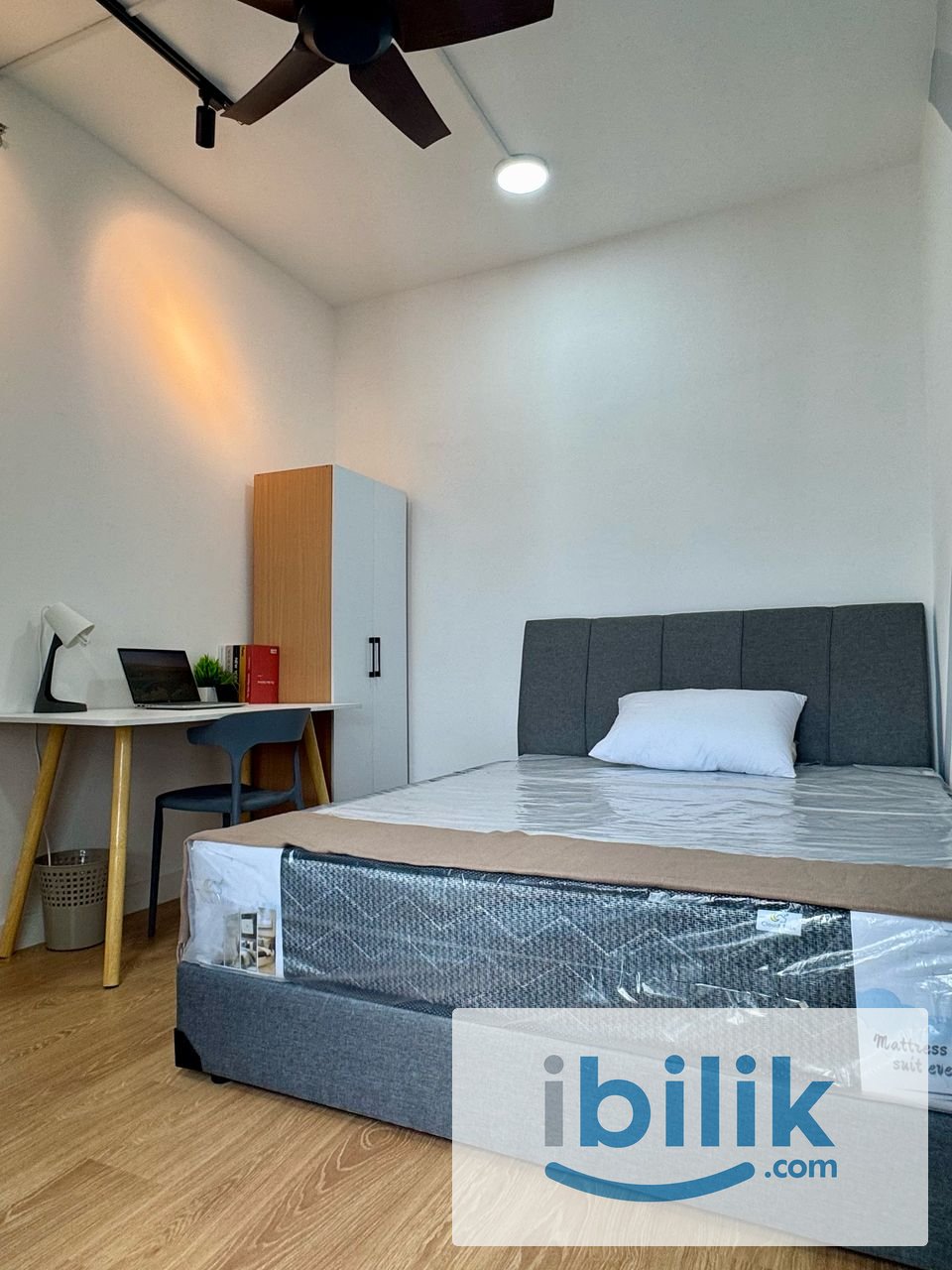 🍀EduMetro, USJ 1, Subang, Medium Room📍Fully Furnish NEW Aircond Wardrobe Table Chair Mattress - Image 3
