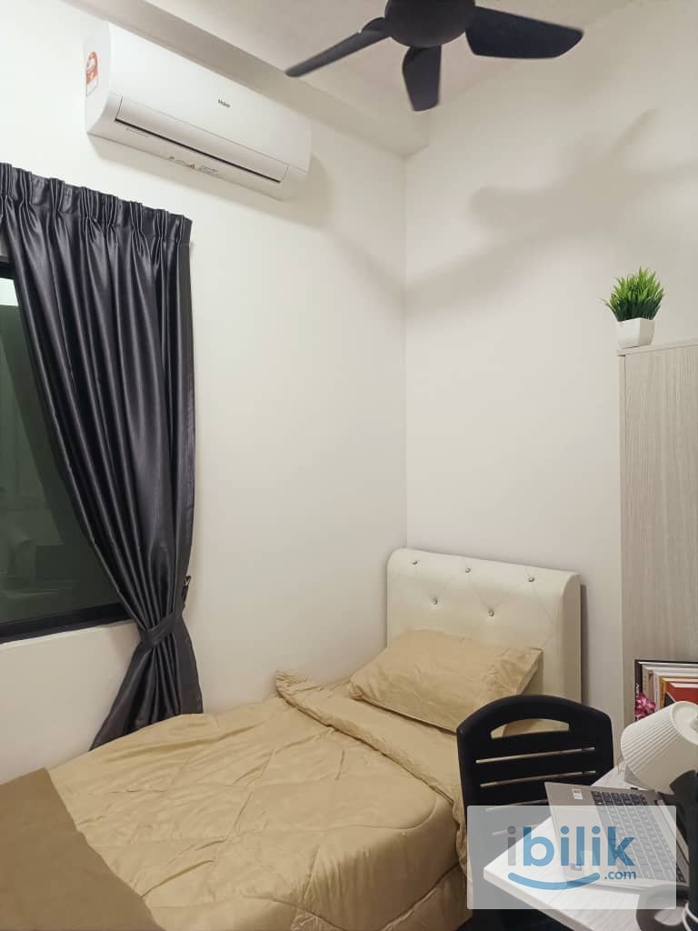 🤩PROMOTION!!!! 🤩 HIGH SPEED INTERNET Single Room 📍 VERANDO RESIDENCY, PJ, NEW Aircond Wardrobe Table Chair Mattress - Image 1