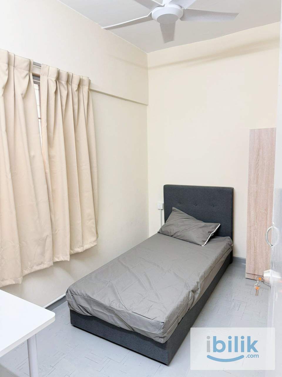 Female Room for Rent at Pangsapuri Cemara | Near LRT & KTM - Image 1