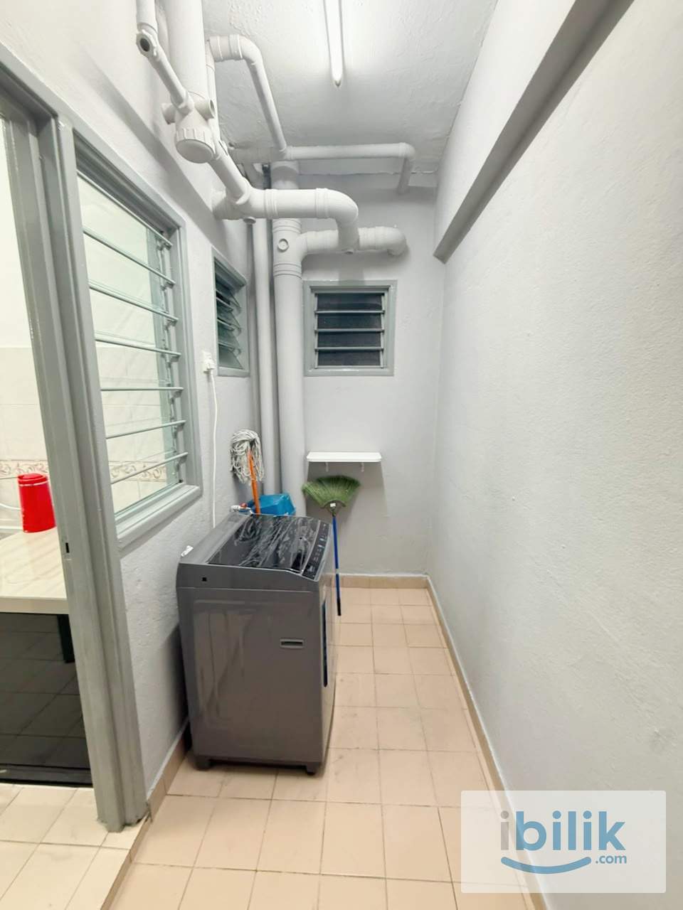 Single Room for Female in Pelangi Damansara | Female Unit | Near MRT - Image 2