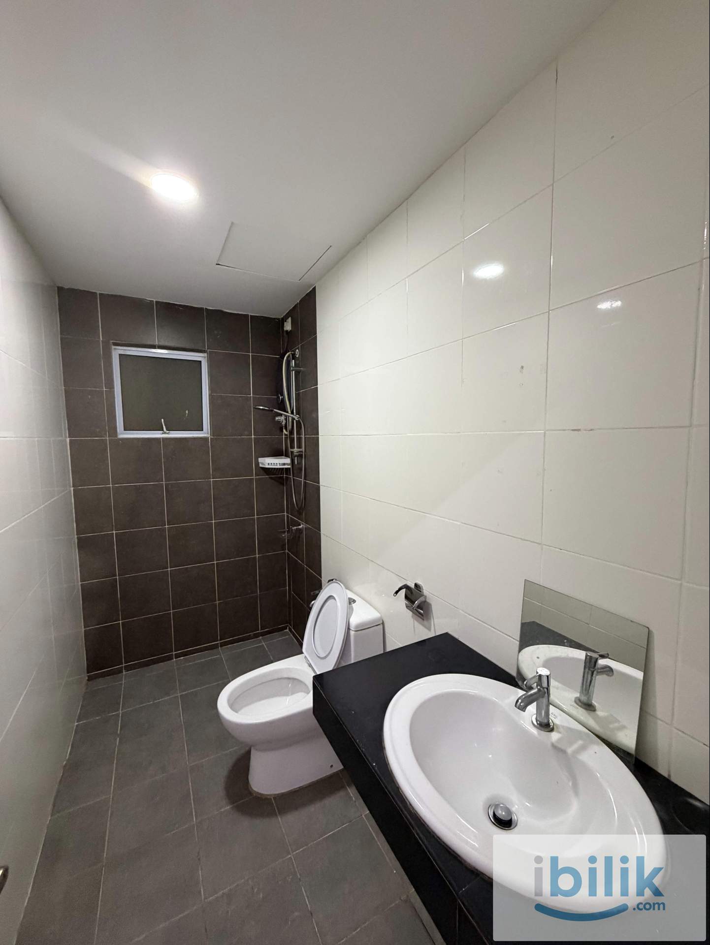 [New Renovated] KOI Prima Master Room - Image 4