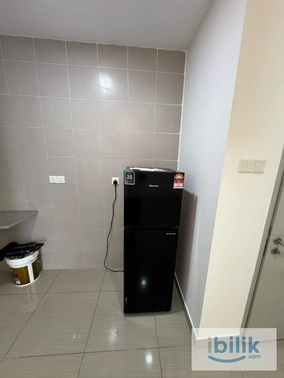 New Renovated Skylake Residence Room For Rent - Image 6