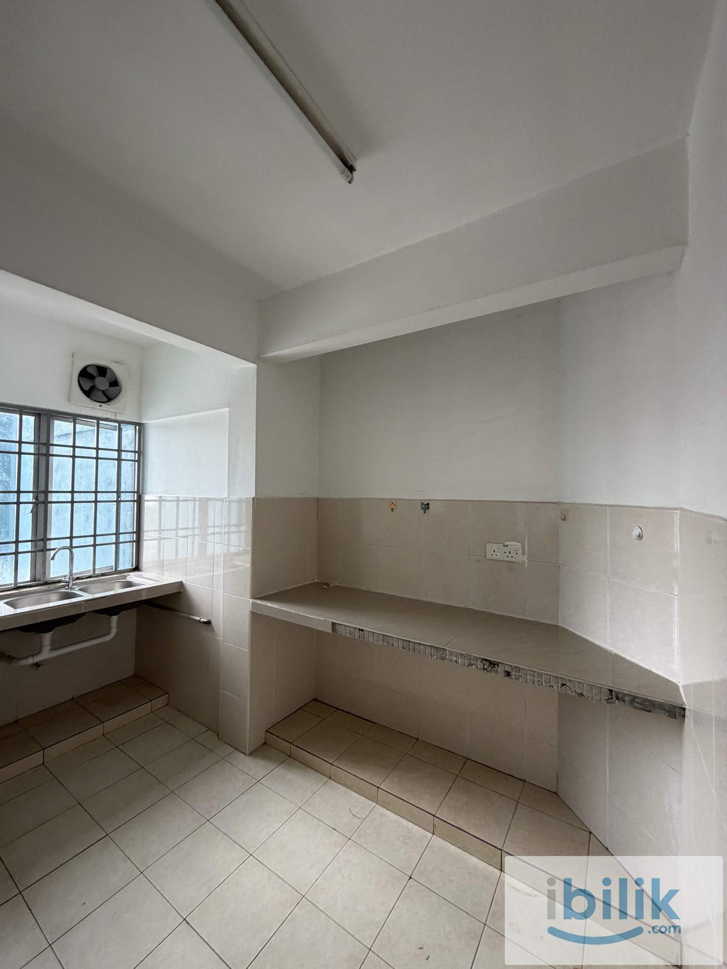 Walking Distance UCSI, Angkasa Condominium - Image 6