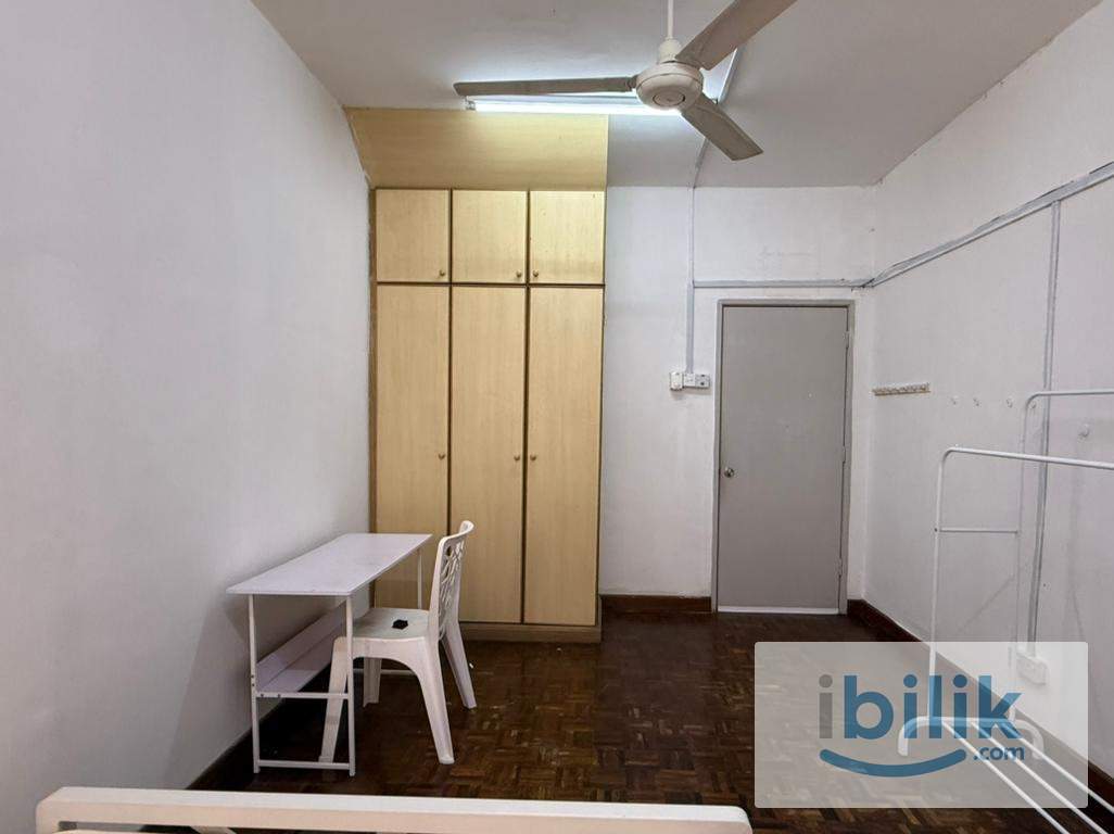 📍Fully Furnished room with wardrobe @ Bandar Utama - Image 1