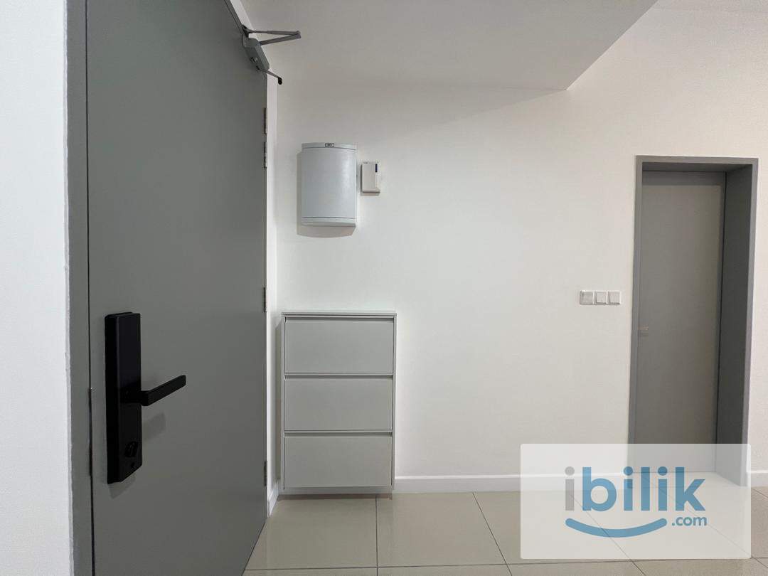 Skyline KL, Pudu, Lalaport, Bukit Bintang - Cozy 1 Bedroom Design Suites with Living and Dining Area - Image 6