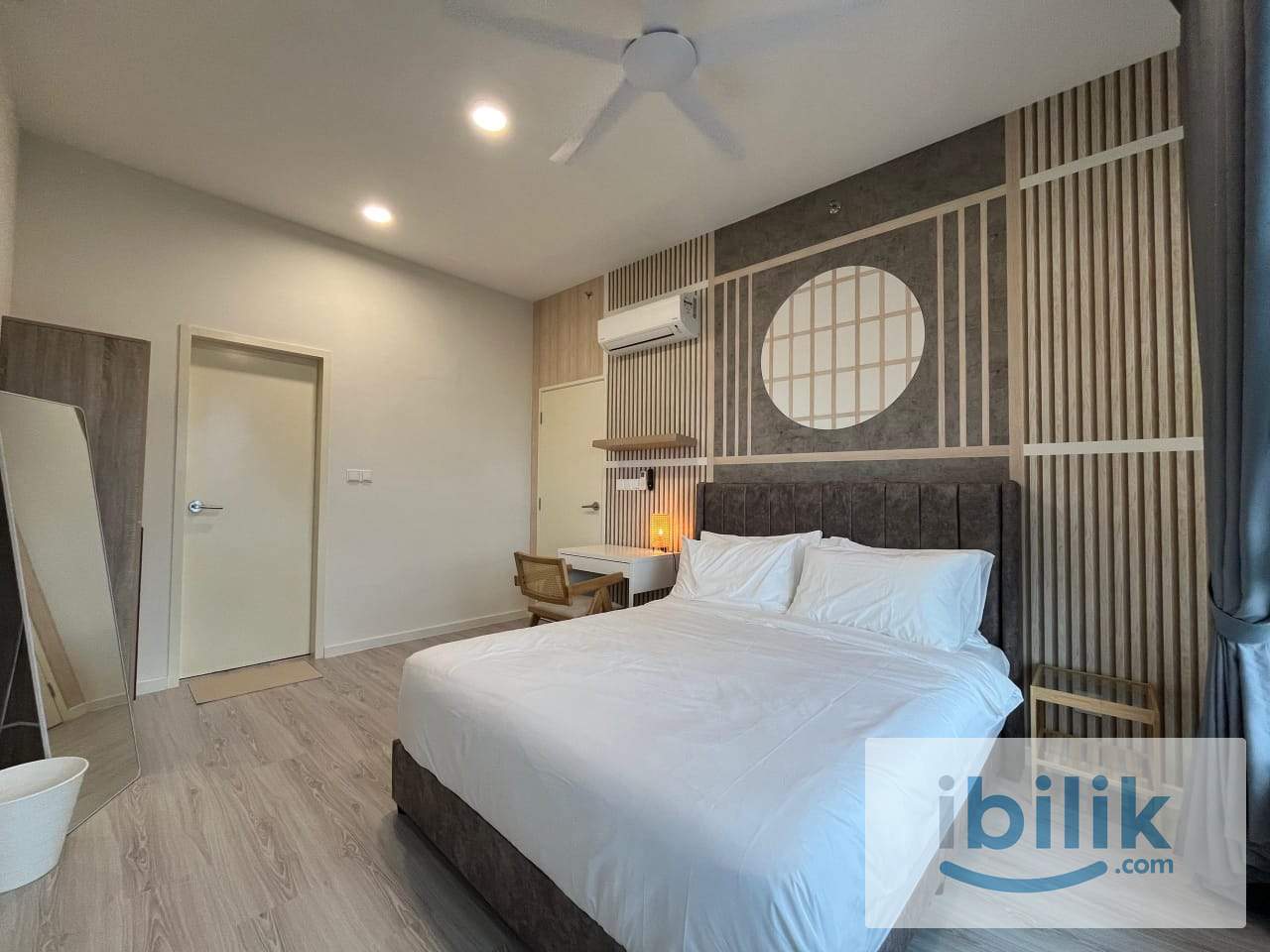 Master Room (FEMALE) @ Meta Residences Putra Permai, Seri Kembang (B-09-10)an - Image 2
