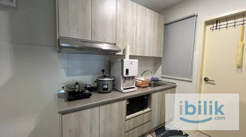 Middle Room#1 (MALE) @ Meta Residences Putra Permai, Seri Kembangan.(Unit A-35-07) - Image 6