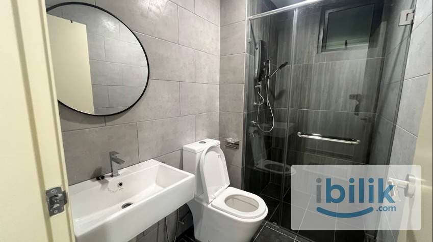Middle Room#1 (MALE) @ Meta Residences Putra Permai, Seri Kembangan.(Unit A-35-07) - Image 8