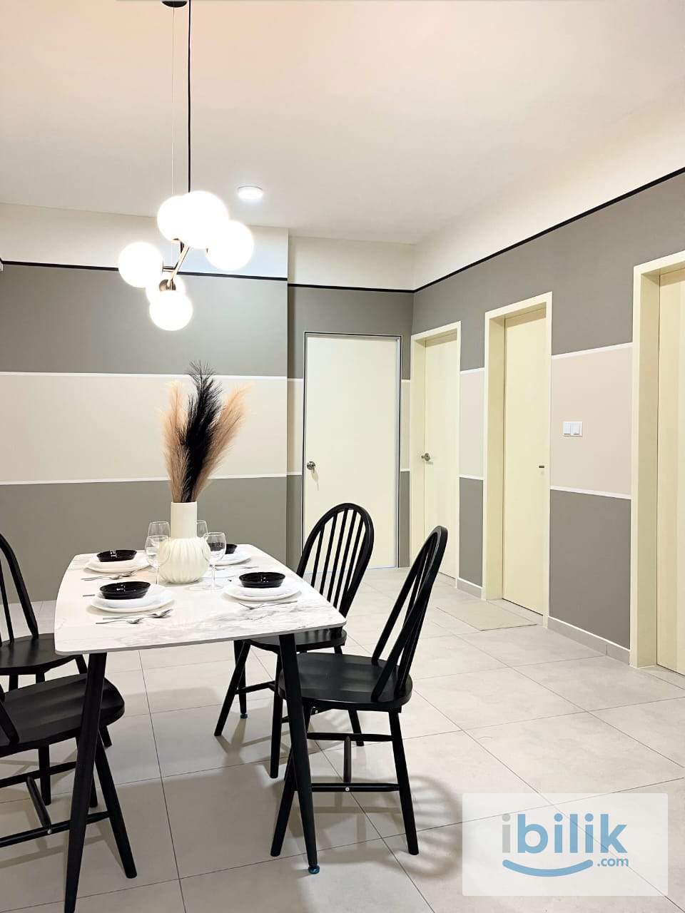 Single Room (FEMALE) at Meta Residences Putra Permai, Seri Kembangan (Unit B-33-12) - Image 4