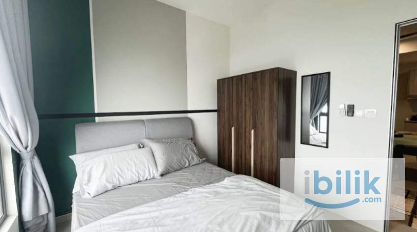 Middle Room | MALE (A-35-07) @ Meta Residences Putra Permai, Seri Kembangan - Image 8