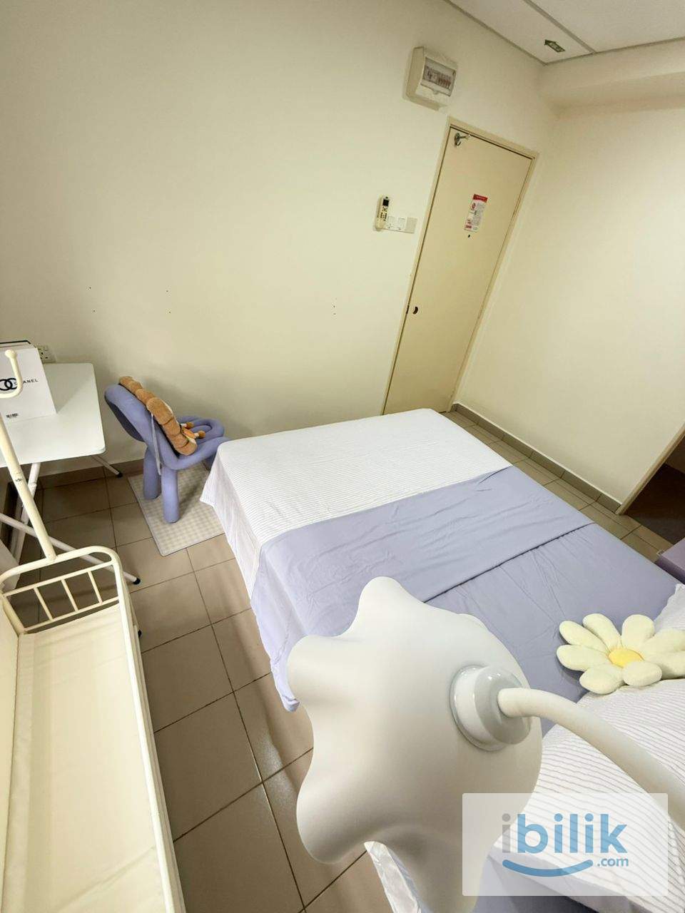 Sunway Middle room with private bathroom Sunway Mentari 5 mins walk to BRT Mentari - Image 4