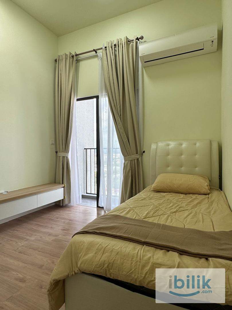 🔥Dian Residence, Seksyen 13 Single Room🔥Fully Furnish NEW Aircond Wardrobe Table Chair Mattress - Image 1