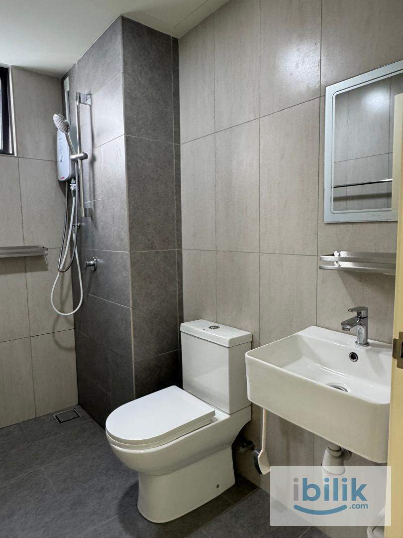 🔥Dian Residence, Seksyen 13 Single Room🔥Fully Furnish NEW Aircond Wardrobe Table Chair Mattress - Image 3