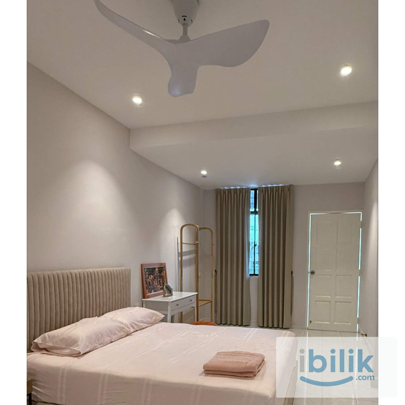 Master Middle bedroom For Rent in Taman Bagan Butterworth  - Image 1