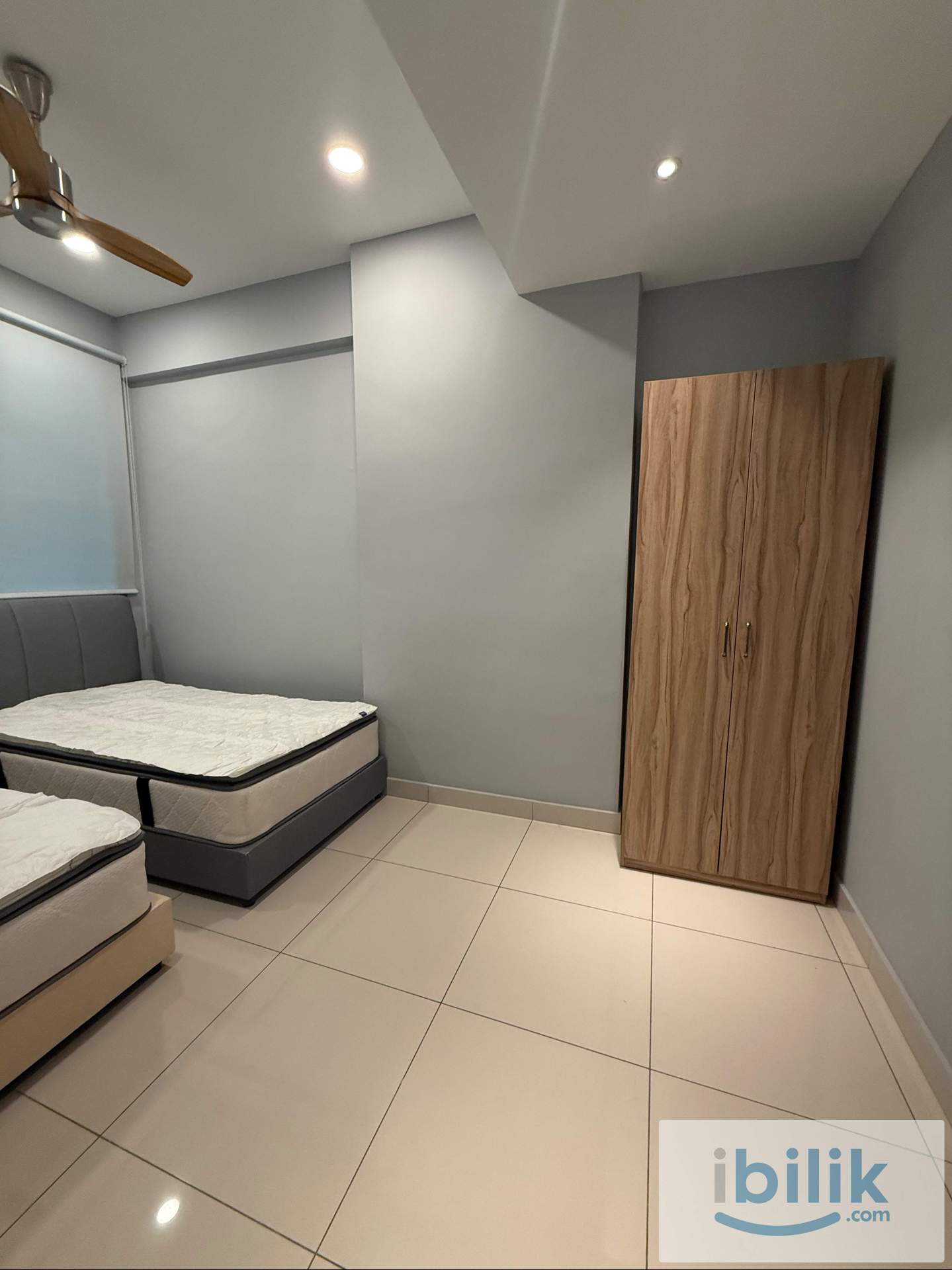 Middle Room  - Image 5
