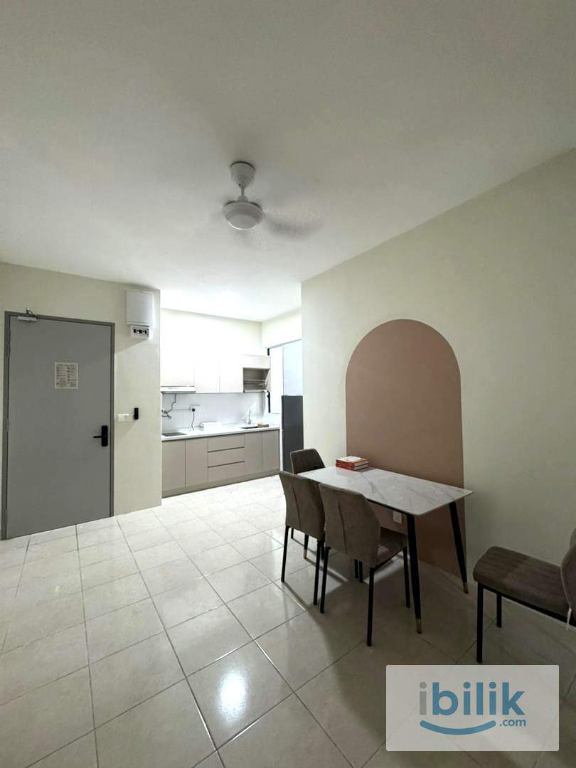 Berlian 2 Setapak | Master Room with Private Bathroom - Image 2