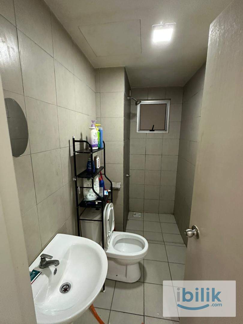 Small Bedroom at Old Klang Road - Image 2