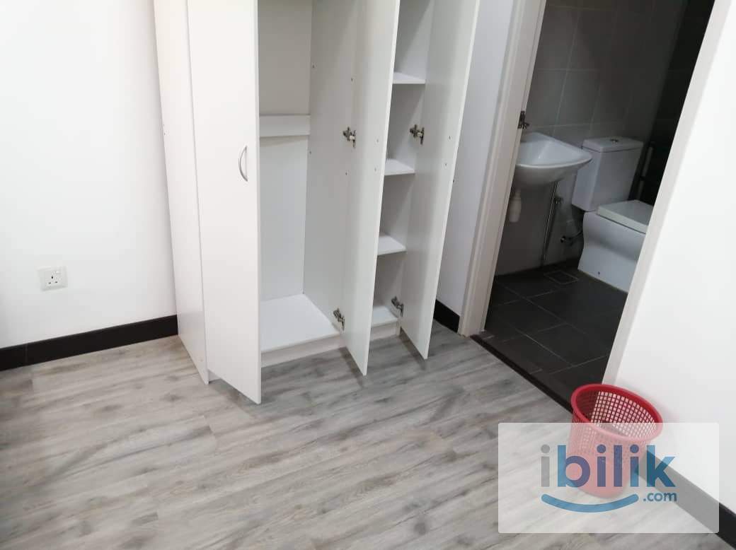 Master Room with Private Bathroom @ D'Sands, Old Klang Road near to KTM Petaling - Image 2