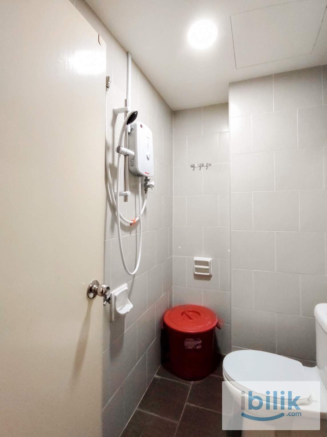Single Room with AC, Window @ Saville Residence, Old Klang Road near to Mid Valley - Image 5