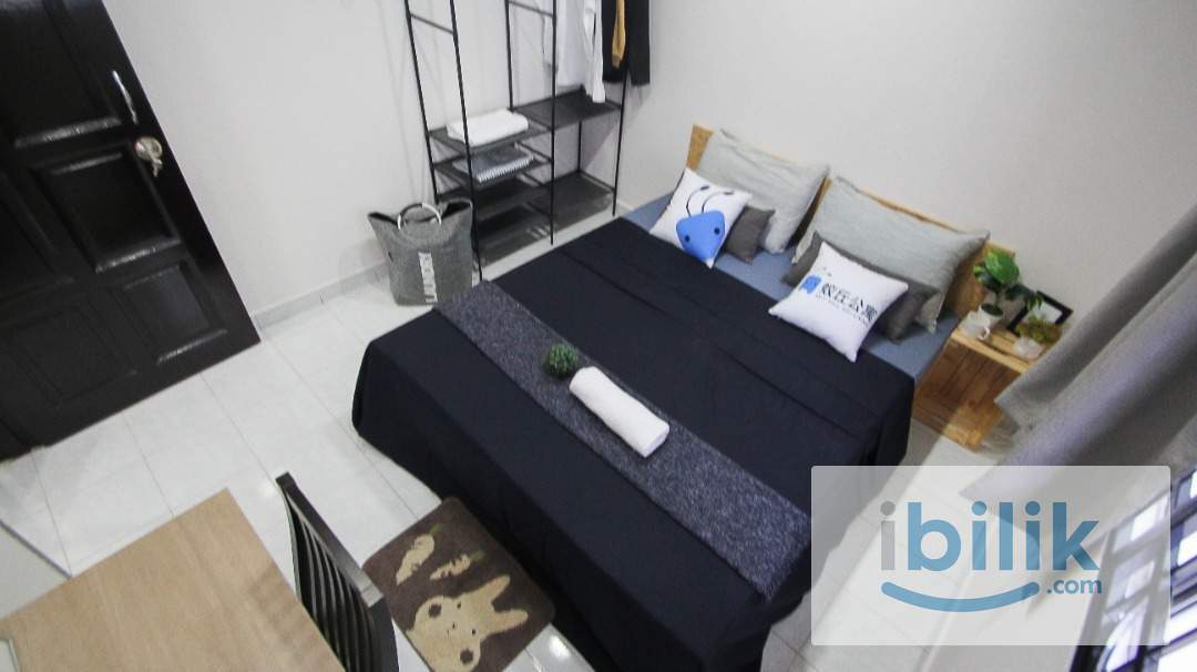 Queen Bedroom with Aircond, Salvia Apartment Kota Damansara next to Giant, Mitraland, The Strand, Dataran Sunway, MRT Su - Image 5