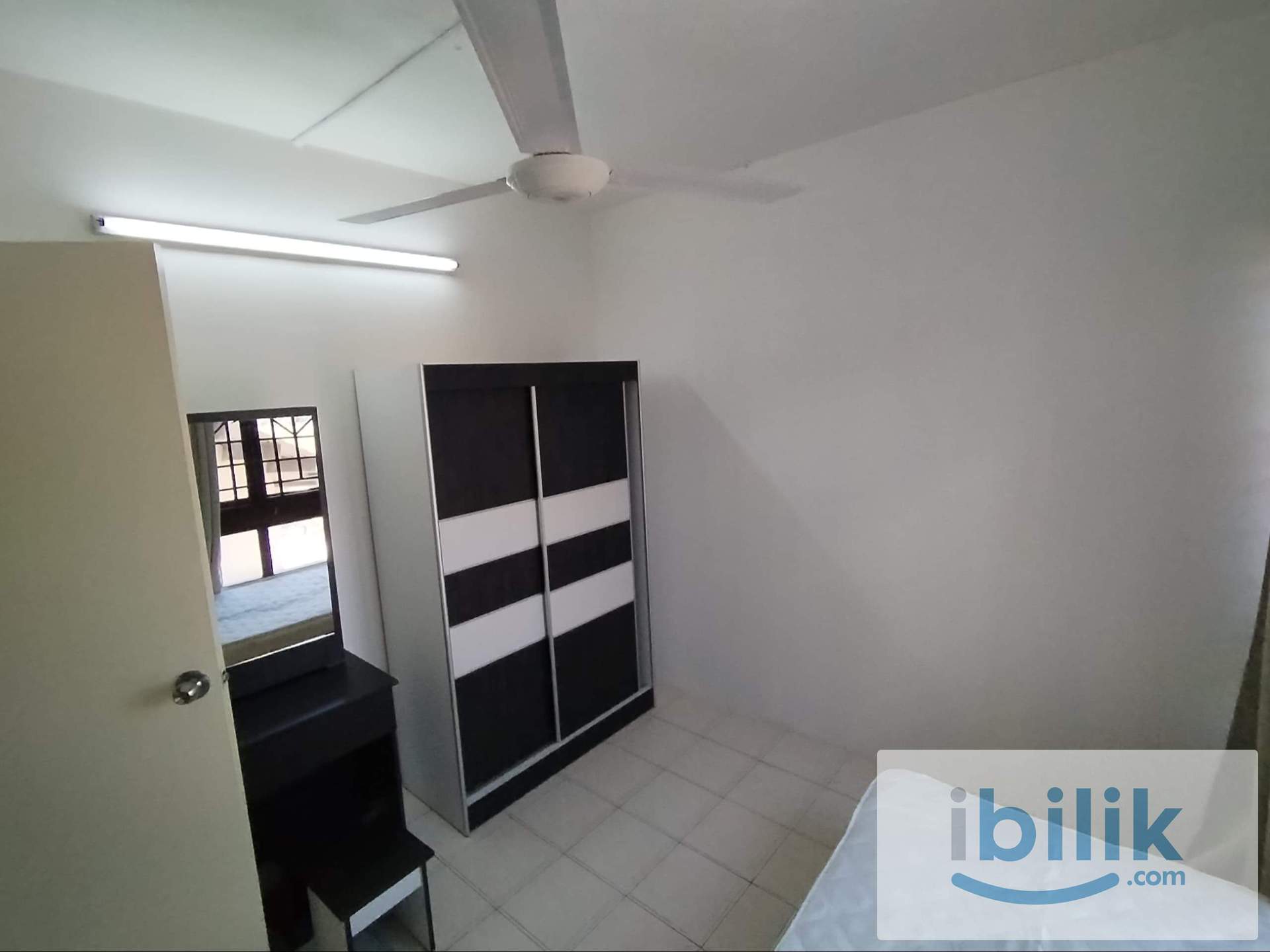 Palm Spring Single Room For Rent @ Kota Damansara near MRT Surian, IOI, Dataran Sunway - Image 2