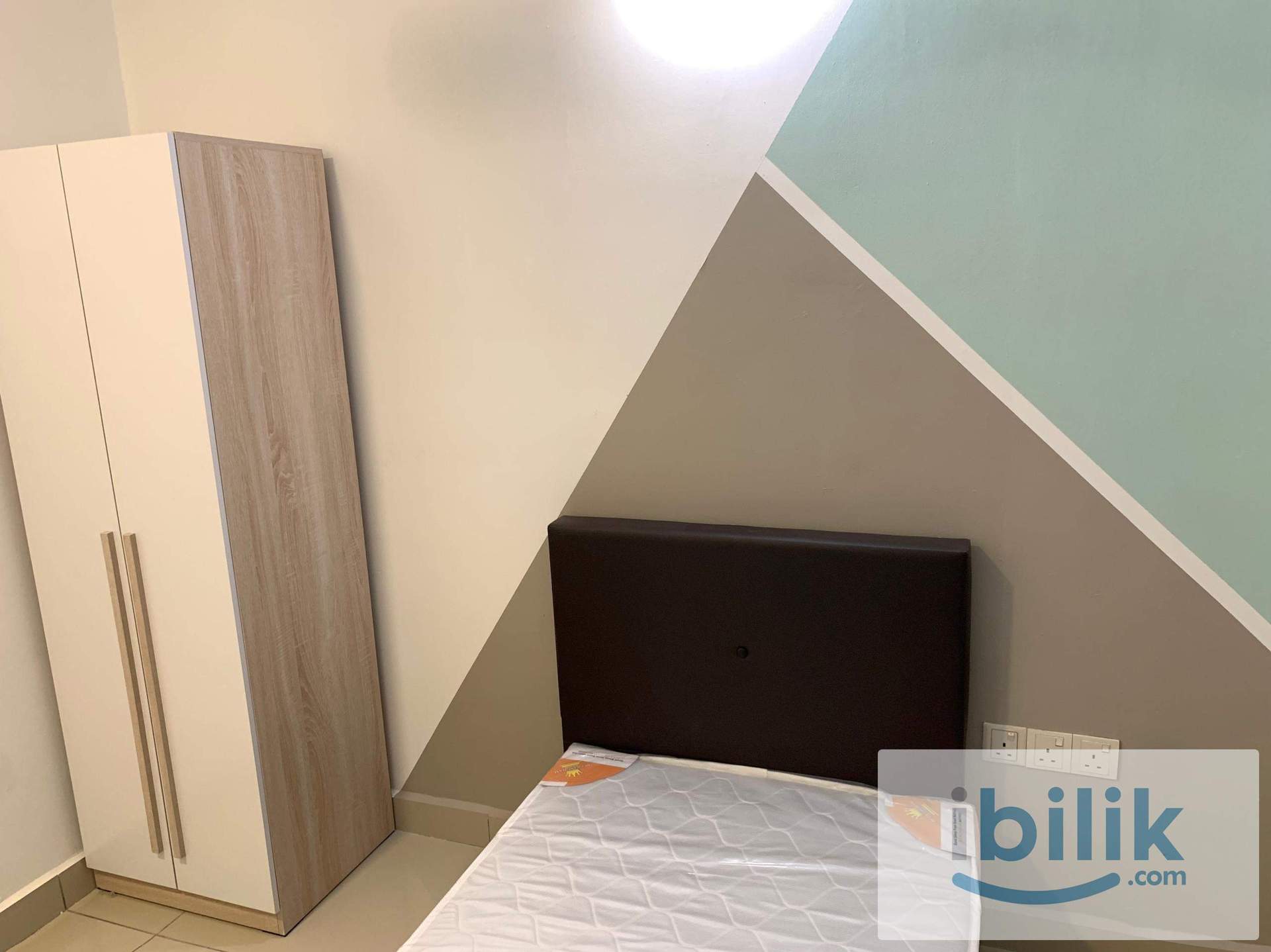 One Damansara Single Room with Fan Only @ Damansara Damai, near to Econsave, MRT, Sri Damansara, Sungai Buloh - Image 2