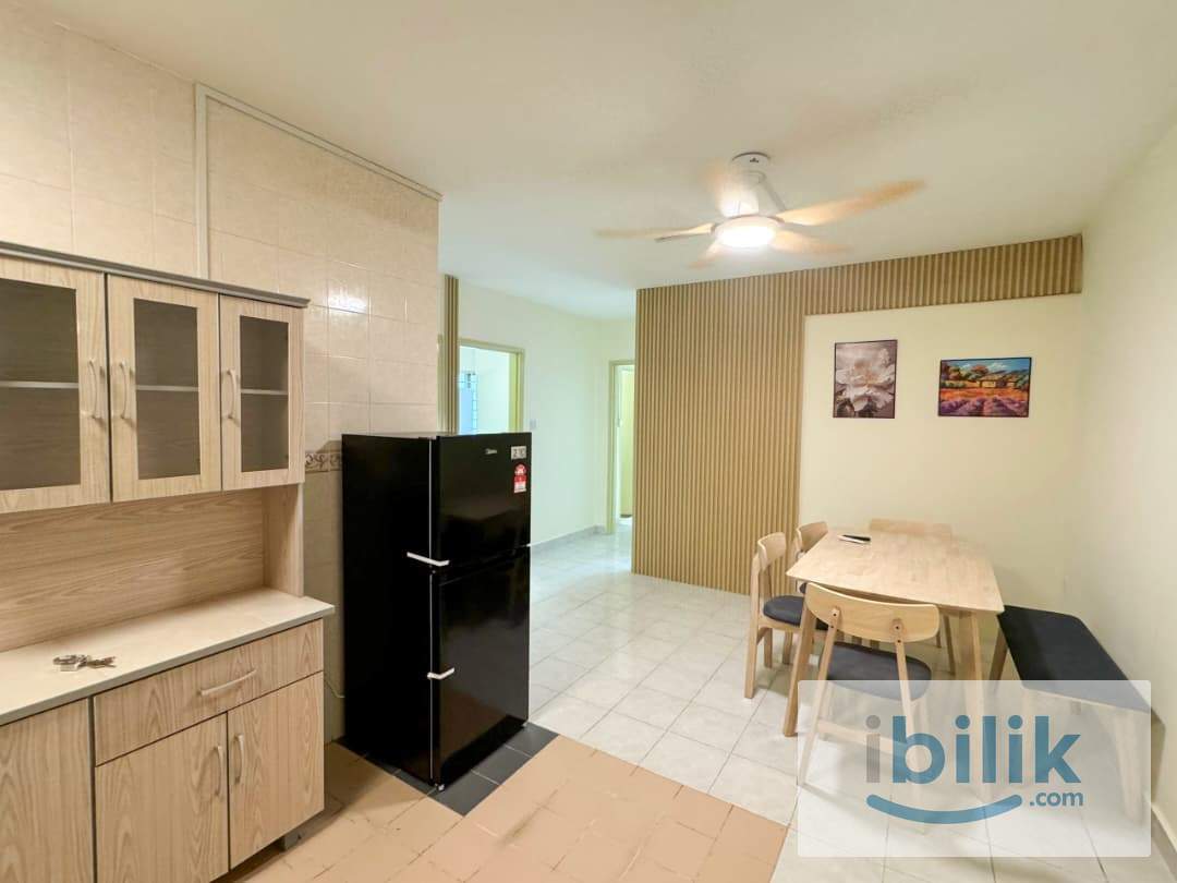 Flora Damansara Female Unit Balcony Room For Rent Ready Move In - Image 2