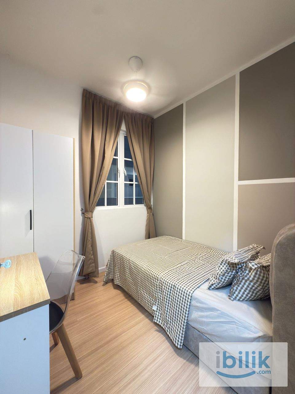 Tuan 2egacy_Small Single Room R4_Female - Image 1