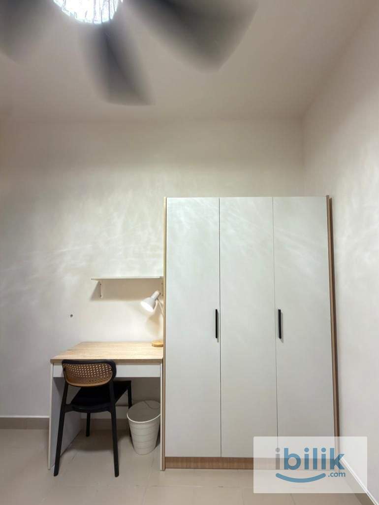 Akasia Jubilee_R3 Small Medium Room_Female - Image 1