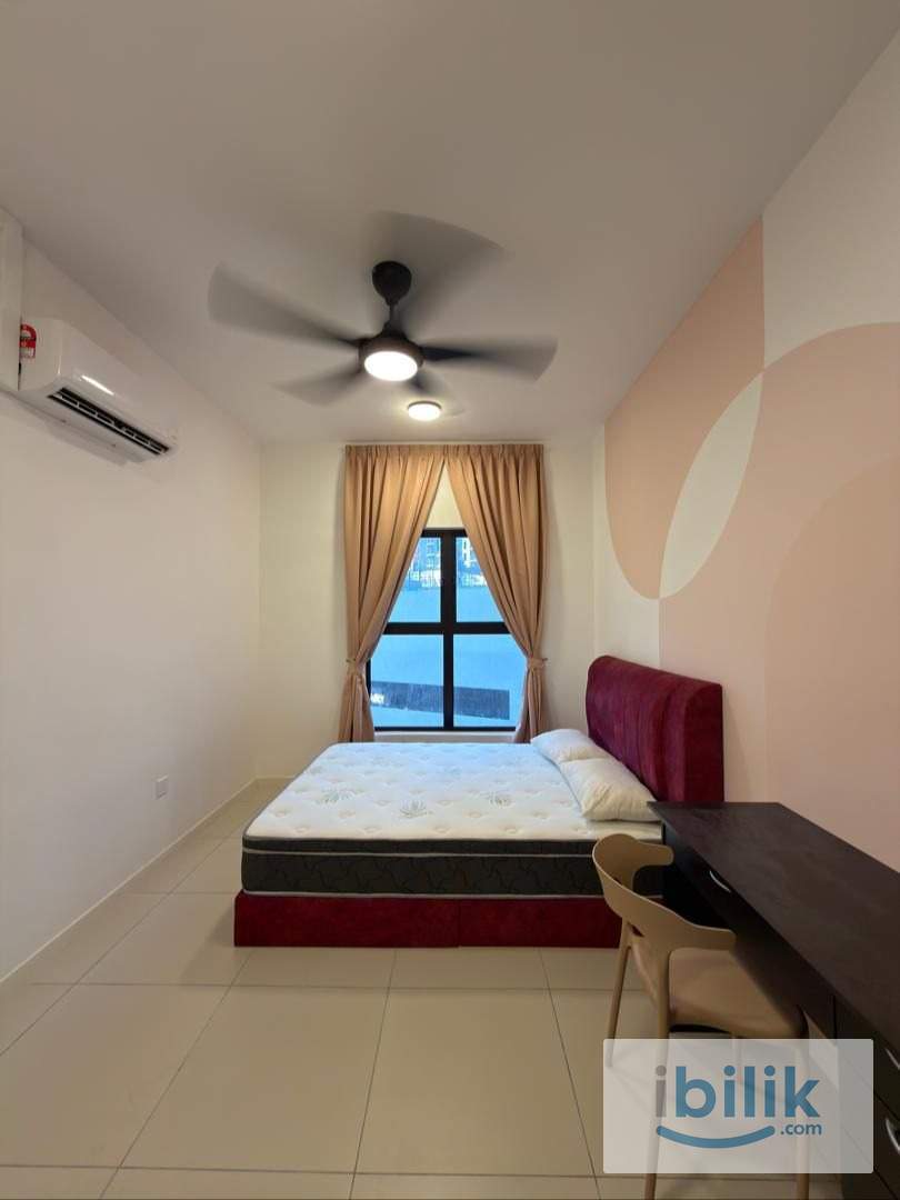Vierra Residence @ Kinrara, KL_R1 Master Room_Female - Image 3