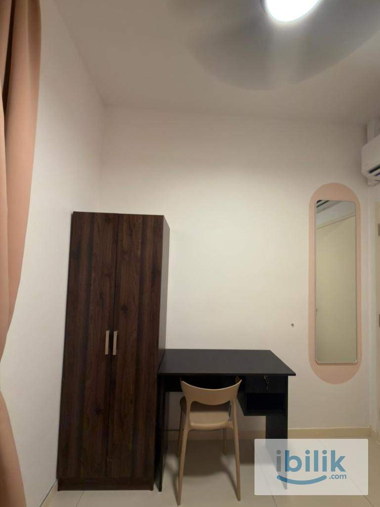 Vierra Residence @ Kinrara, KL_R3 Small Room_Female - Image 2