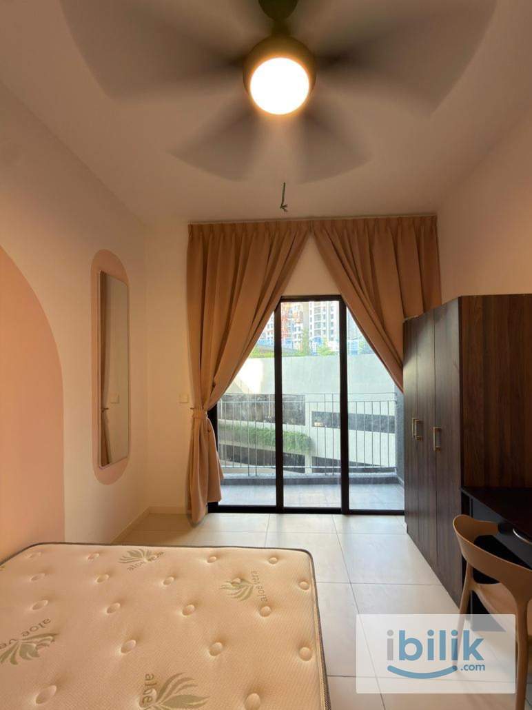 Vierra Residence @ Kinrara, KL_R4 Super Medium Room_Female - Image 1