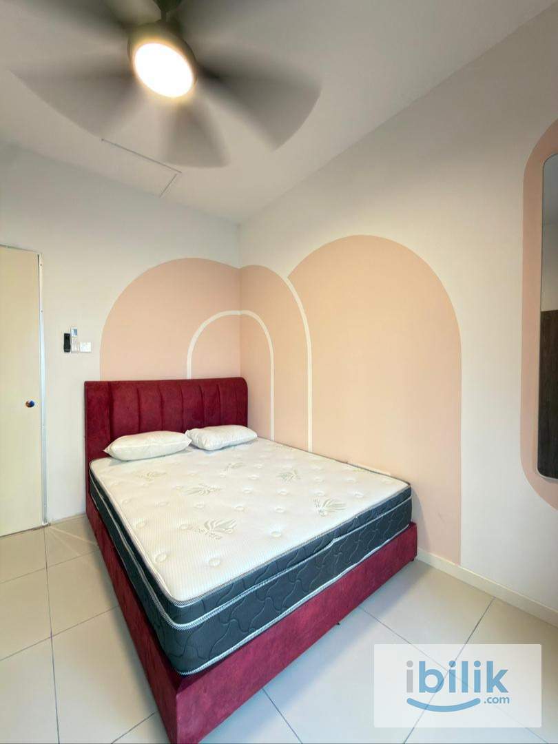 Vierra Residence @ Kinrara, KL_R4 Super Medium Room_Female - Image 3