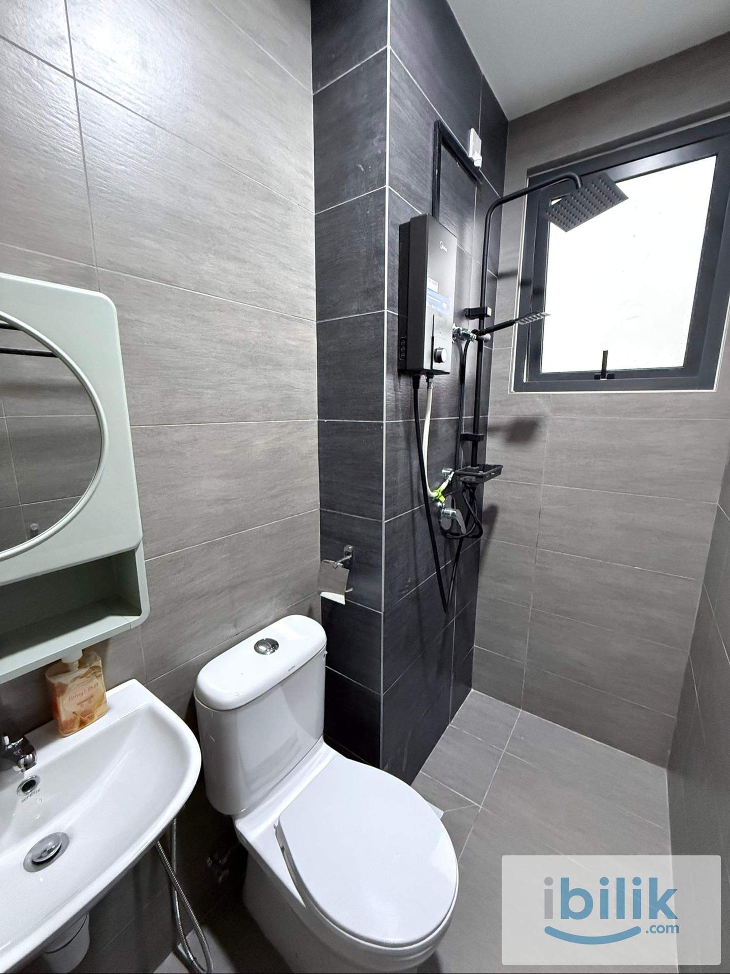 Nexus Taman Pertama_R5 Small Room - Image 3