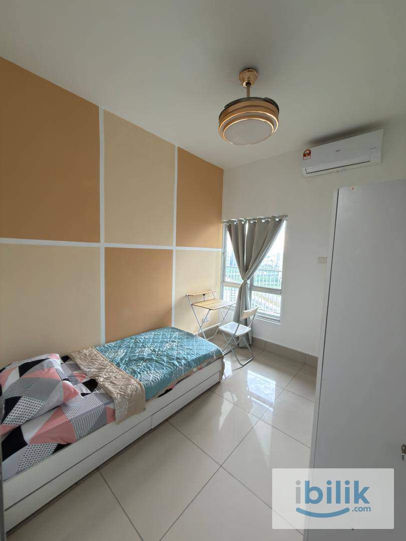 Razak City Residences_R2 Medium Room w Bathroom_Female - Image 4