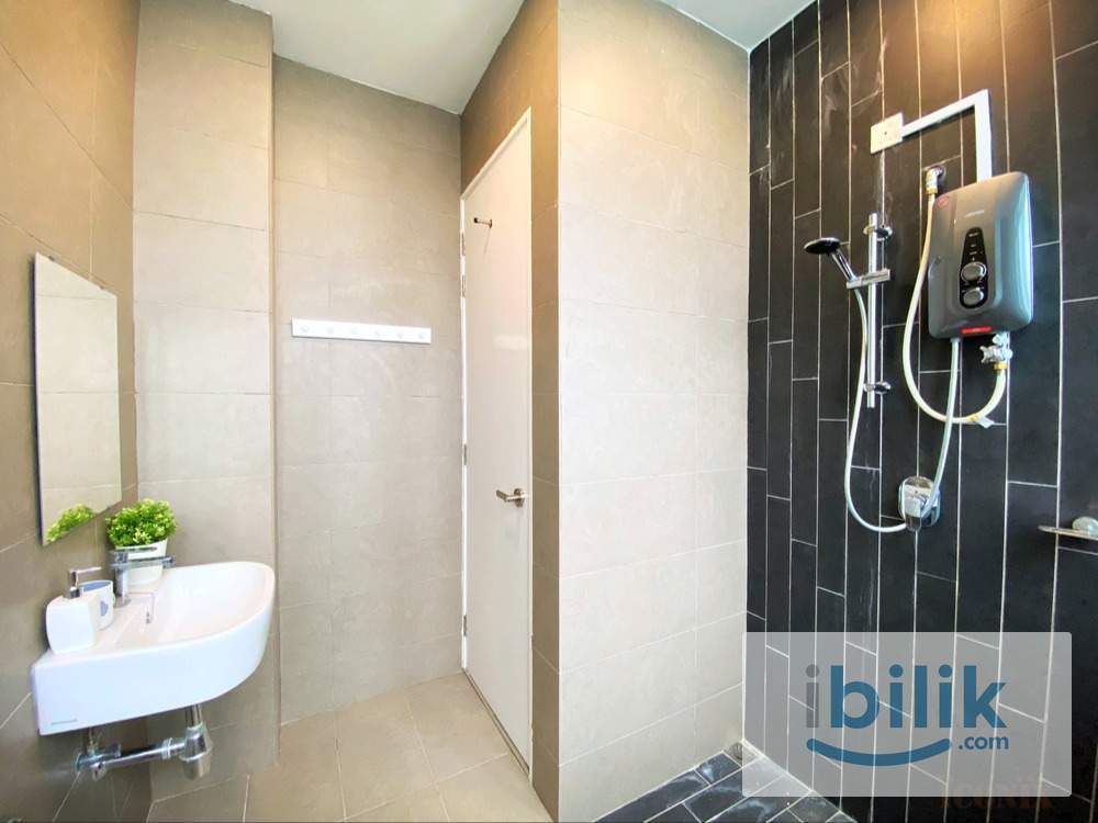 H2O Residence Room | Many Units Available | WiFi Included ✨ - Image 10