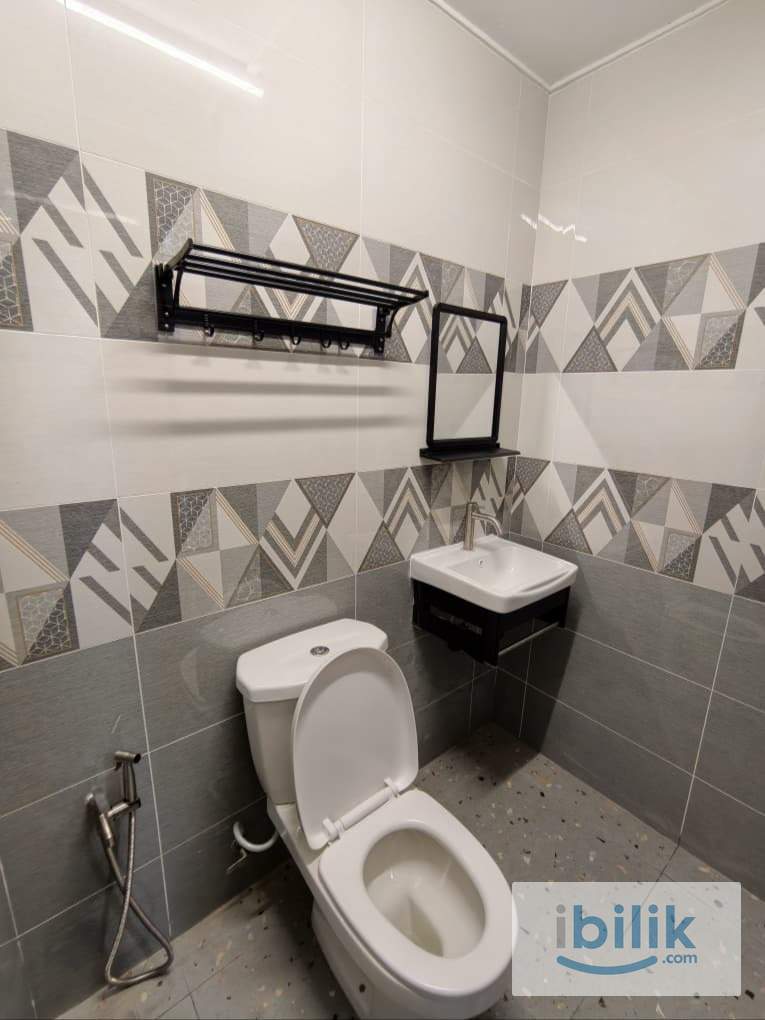 Newly Renovated ~ Female Room ✅ Pangsapuri Seri Jati @ Puchong Hartamas - Image 4