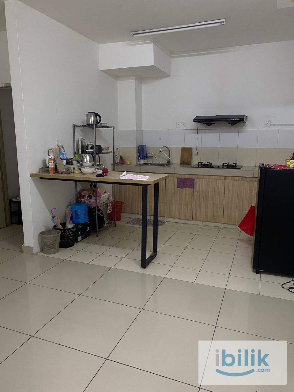 【Fully Furnished Master Room with Aircond】‼️Nearby LRT 5 mins 🏃🏻 to LRT🤩 Pacific Place✨ - Image 1