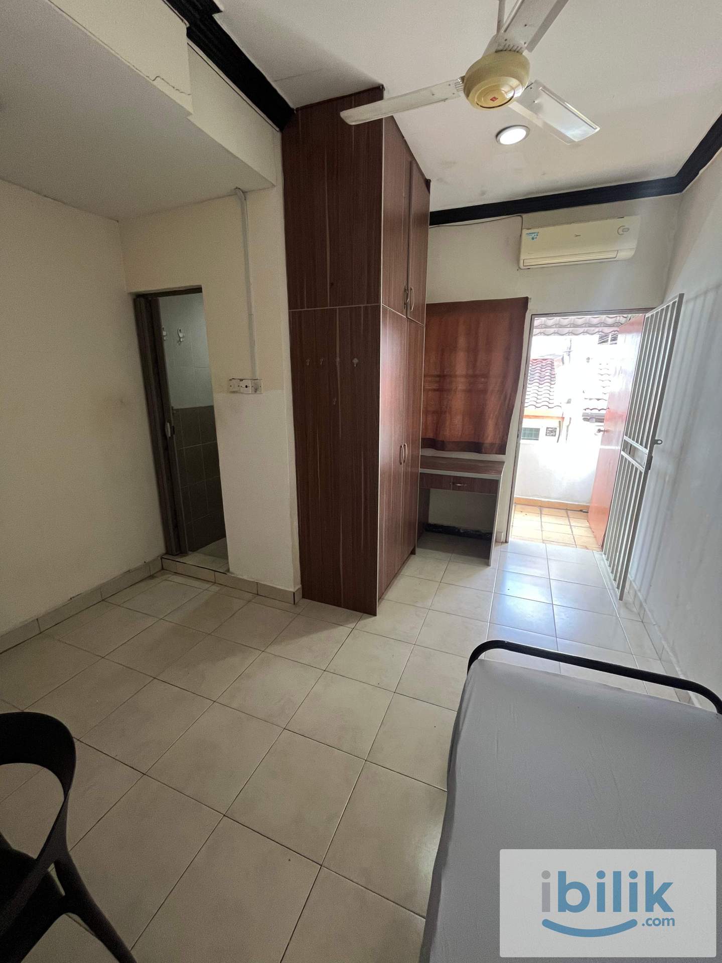 Subang USJ 18 Balcony Room w Washroom For Rent 🔥  - Image 2
