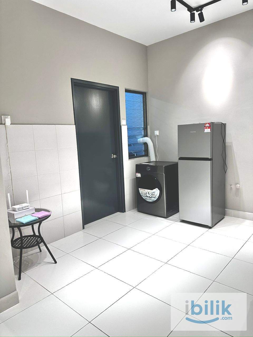 Room Rent : Brand New Small Room, Fully Furnish, Condominium Facilities, Setiawalk, Puchong, Selangor. - Image 3