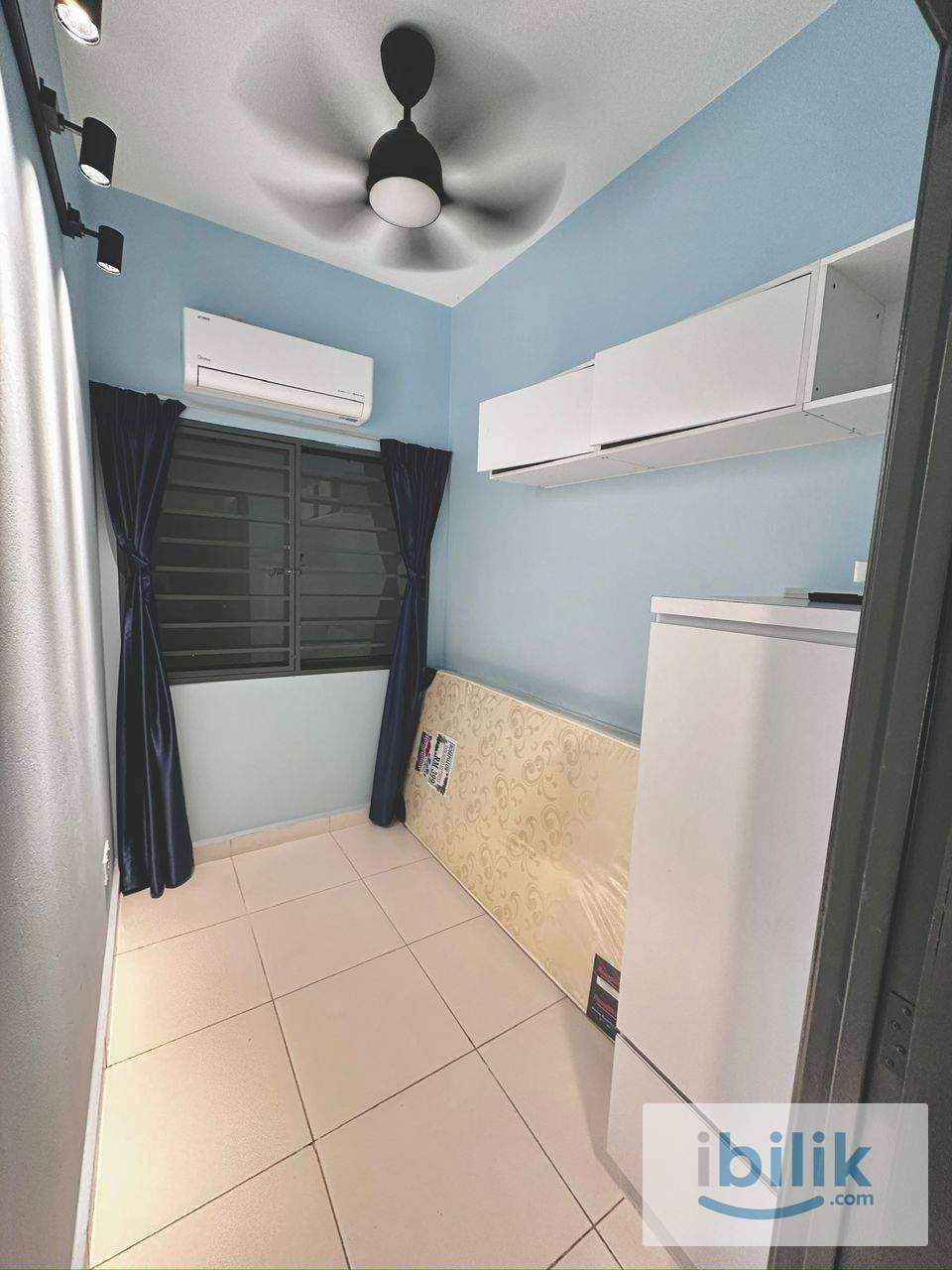 Room Rent : Brand New Small Room, Fully Furnish, Condominium Facilities, Setiawalk, Puchong, Selangor. - Image 1