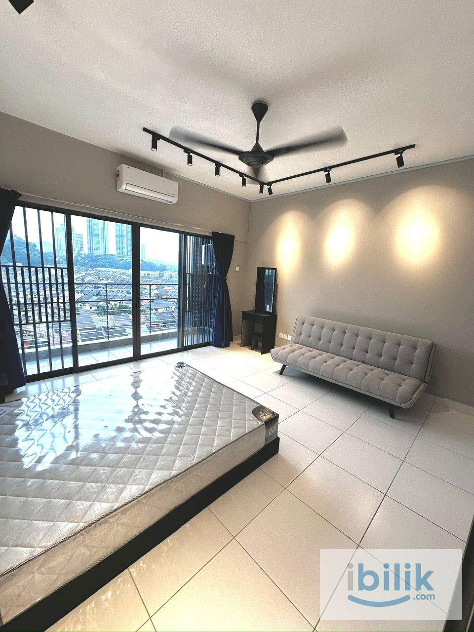 Room Rent : Brand New Balcony Room, Fully Furnish, Condominium Facilities, Setiawalk, Puchong, Selangor.  - Image 5