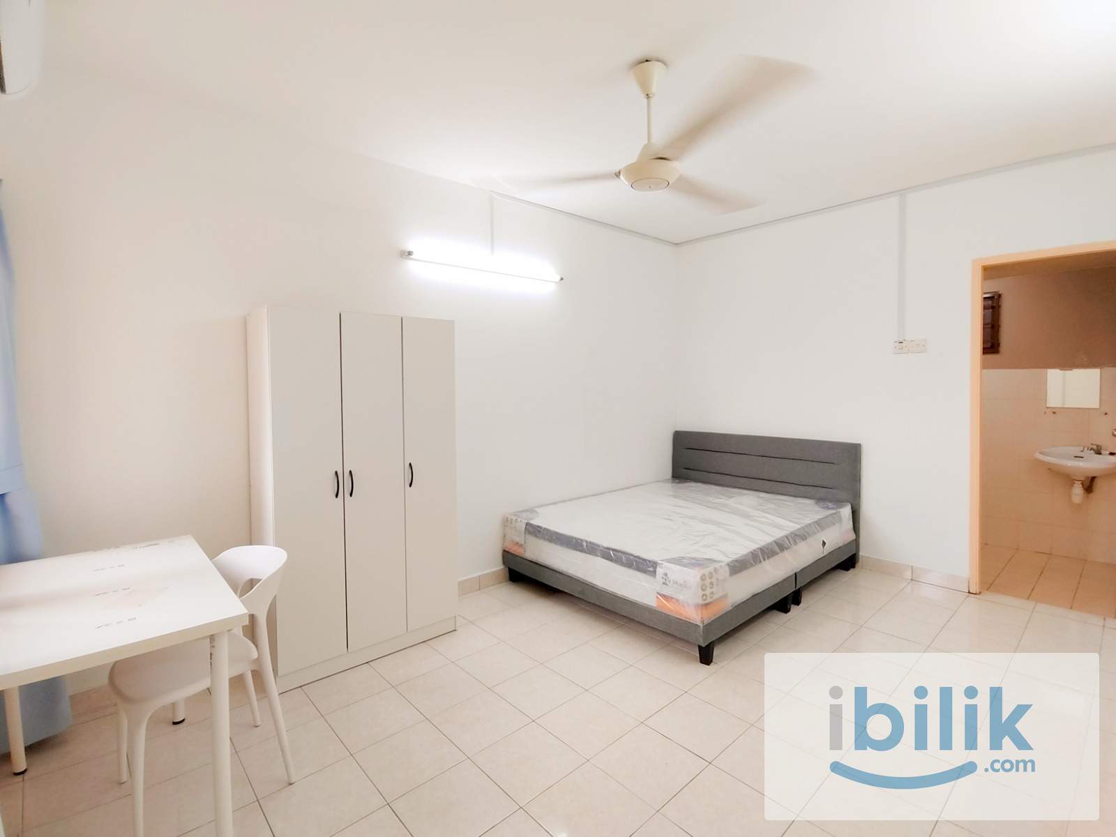 [Palm Spring] Master Room Rent Near MRT Surian, IOI Damansara Mall, Sunway Nexis, Giza Mall - Image 1