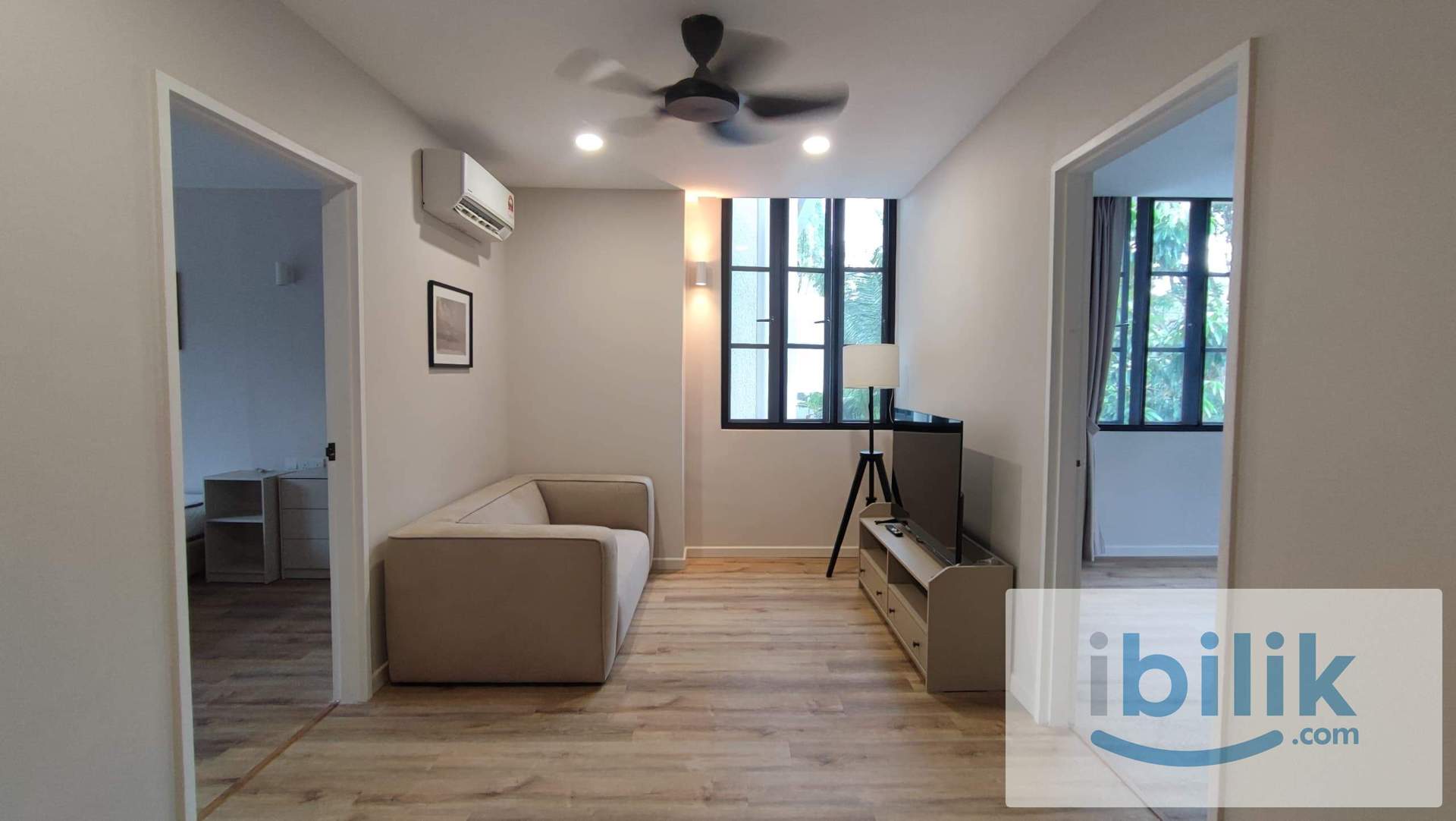 Doctor-Friendly Room at Ricketts Estate - Image 1