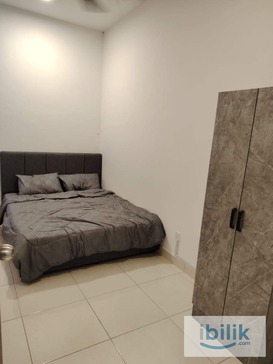 Ipoh Meru Condominium Middle 2pax Room For Rent - Image 1
