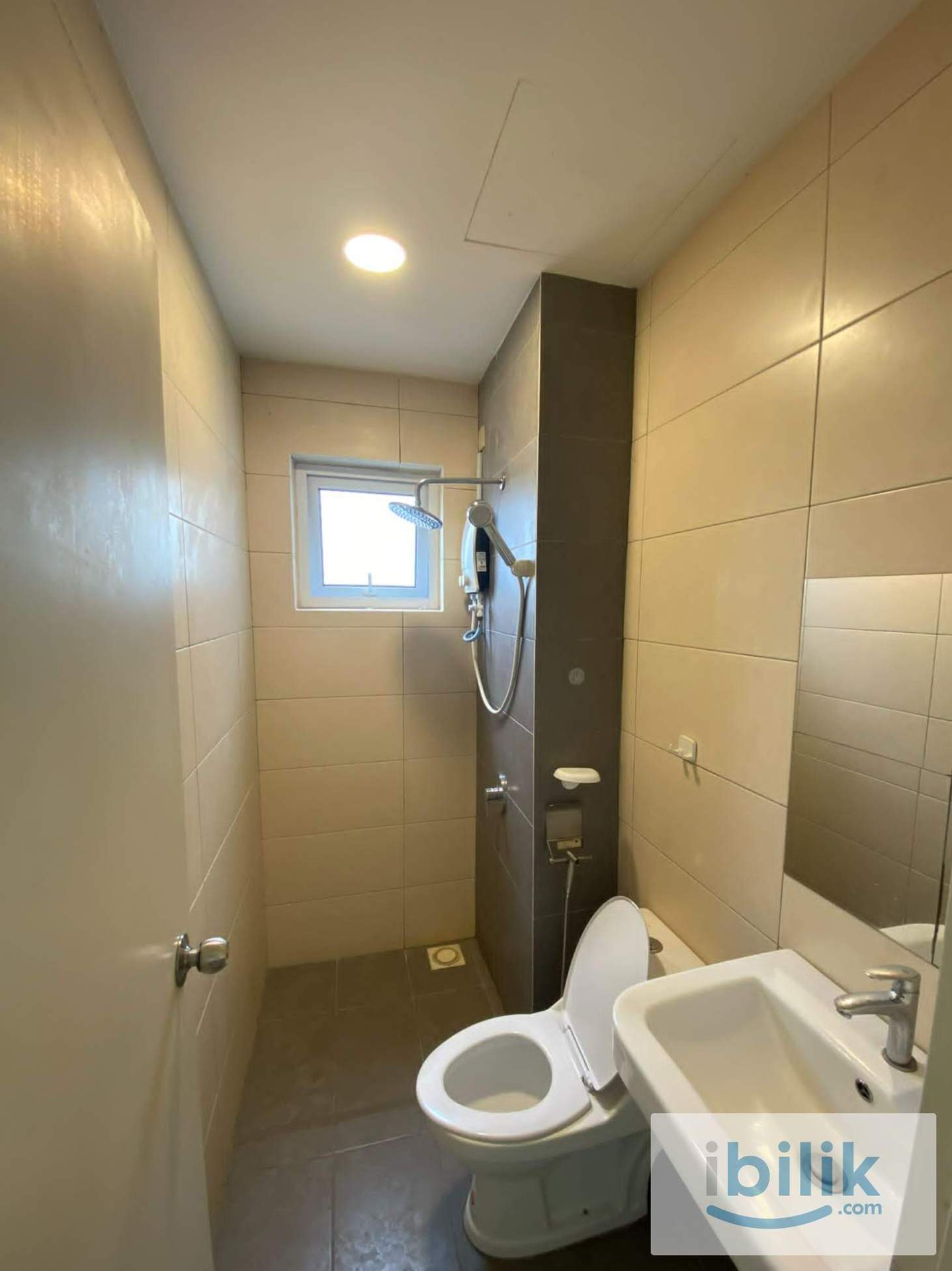 MASTER ROOM - Image 3