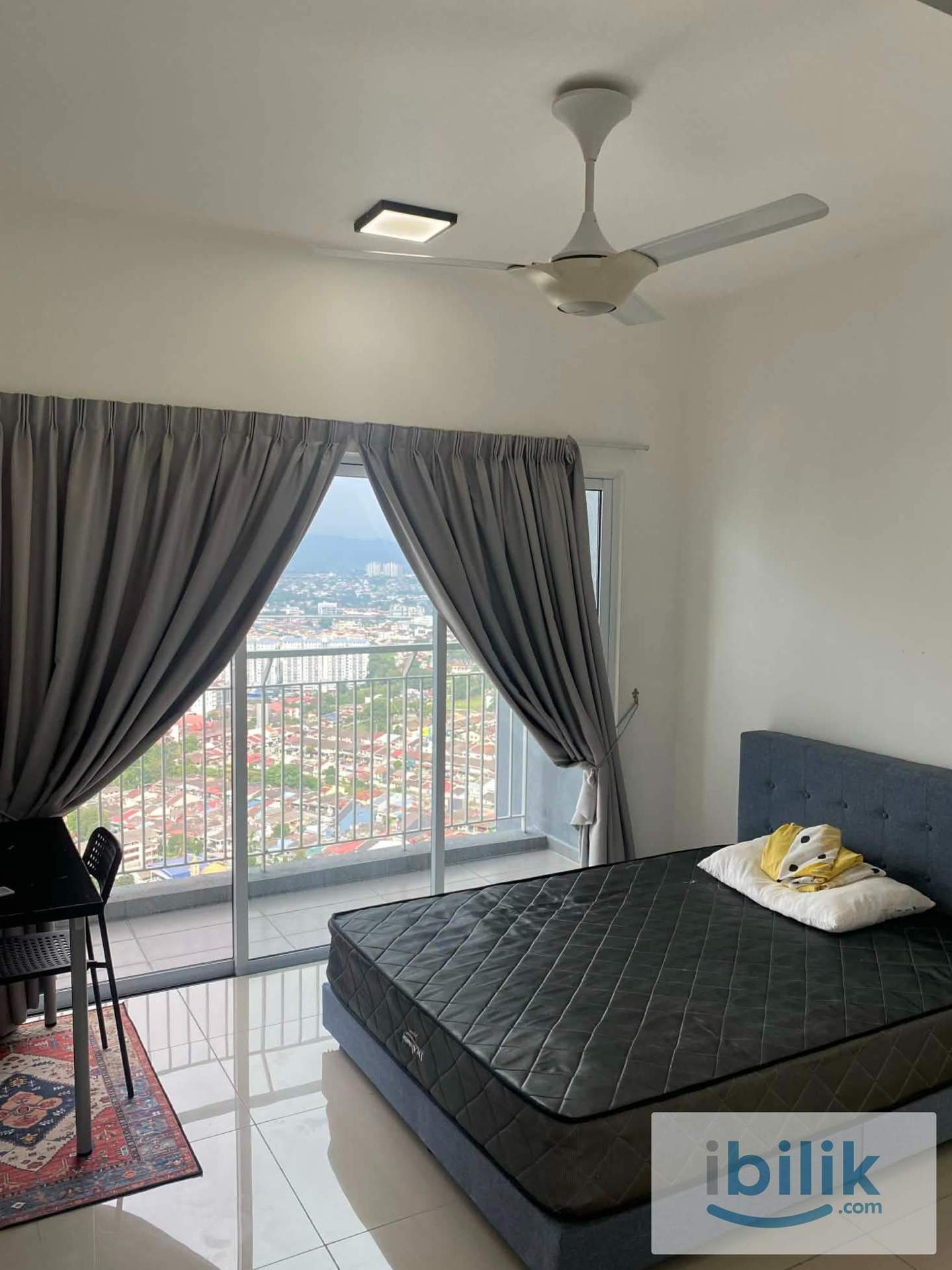 Balcony Room - Image 1