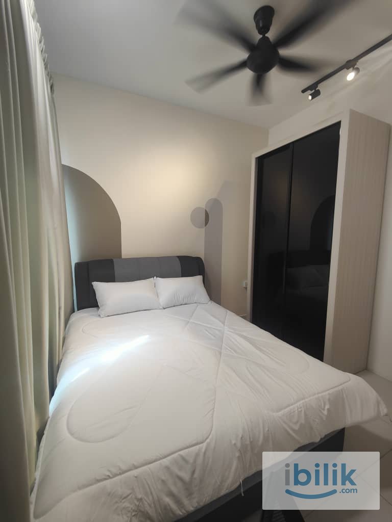 Batu Kawan Balcony Room For Rent - Image 1
