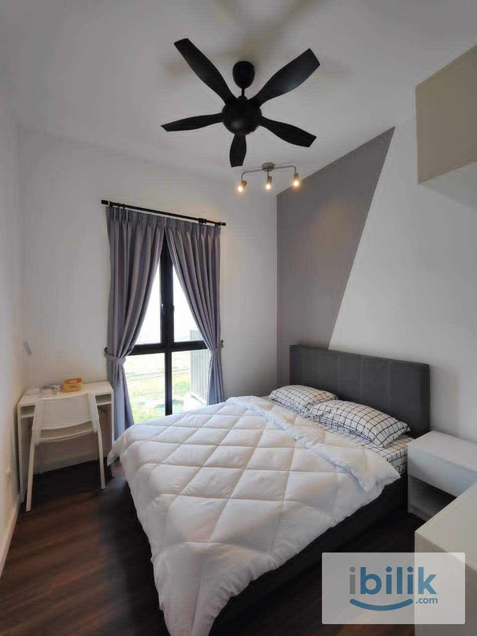 Batu Kawan Female Middle Room For Rent - Image 2