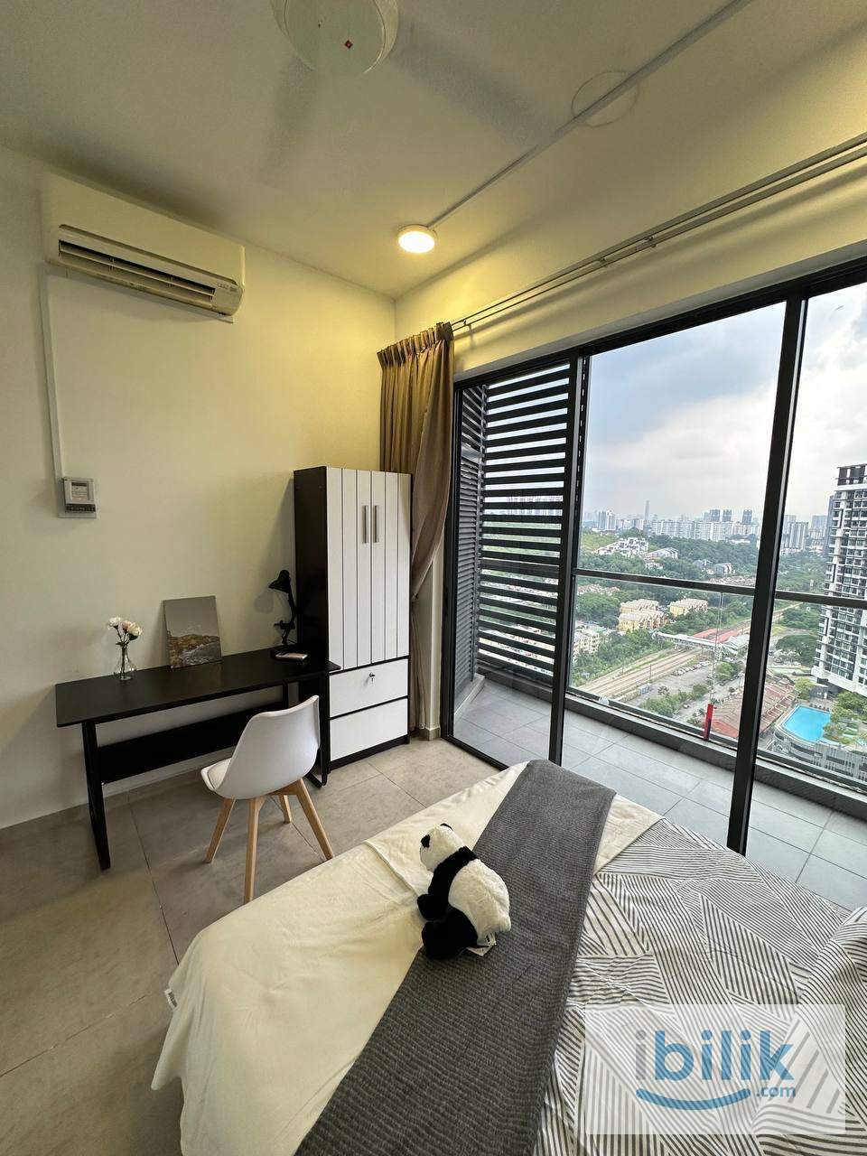 🏠 This balcony room feels illegal for RM800 😭 - Image 2